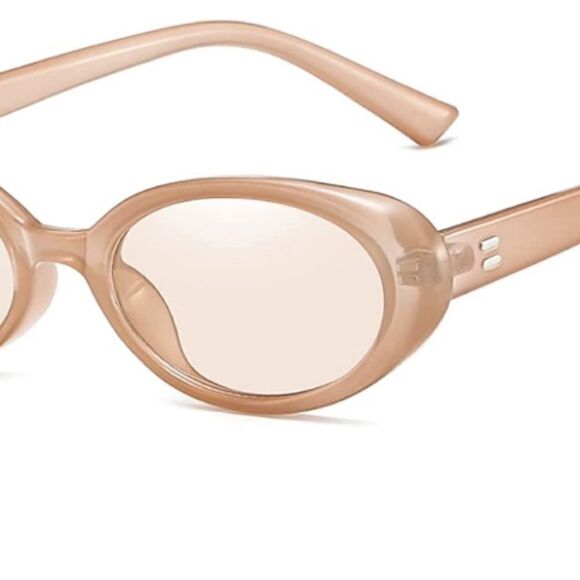 Retro Oval Sunglasses - Picture 3 of 3